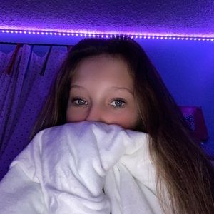 Meet your Posher, Nyla